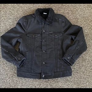 Womens Denim jeans flupy jacket by H&M size 12